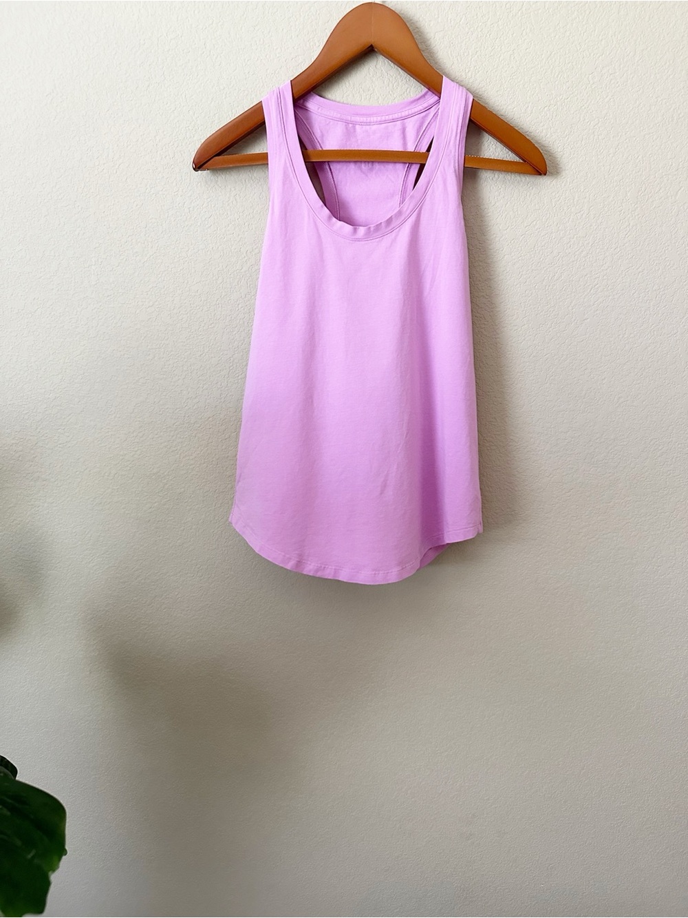 Lululemon Purple Love Tank Size 6 - Picture 3 of 8